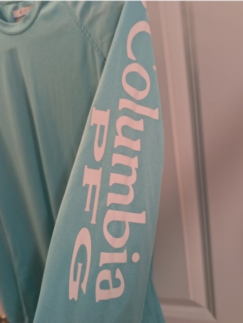 SET of 2 Columbia Omnishade Shirts - Picture 11 of 16